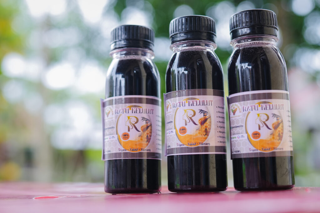 Madu kelulut Produksi Binaan PT PGE